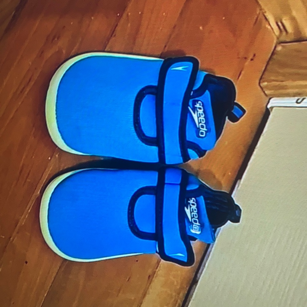 Kids speedo watershoes toddler